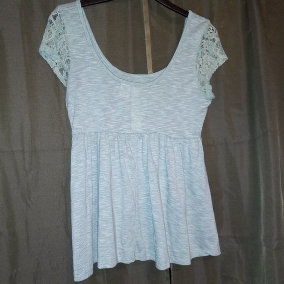 Pale Sage Green Empire Waist Blouse - Picture 2 of 4